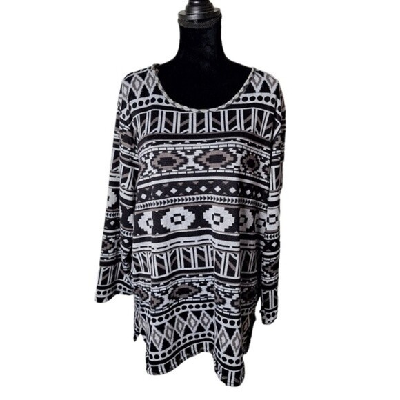 Bobbie Brooks Size 3X Plus Size Geometric Print 3/4 Sleeve Scoop Neck Tunic Top - Picture 1 of 9